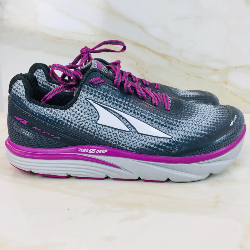 Women’s Altra Zero Drop  8.5 Foot Shape Inner Flex